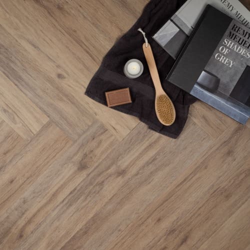 04755_2_1_1 Klik PVC Visgraat Donker eiken Douwes Dekker Kaneel - Afbeelding 1