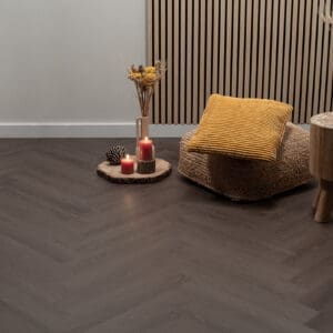 Floer-Visgraat-PVC-Zwart-Eiken-Smant