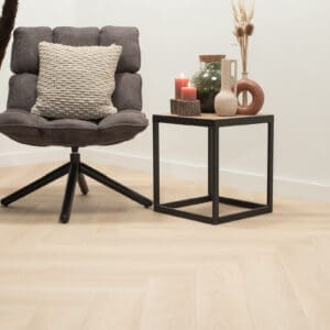 Floer-Walvisgraat-Click-PVC-vloer-Balein-Beige-smant-vloeren